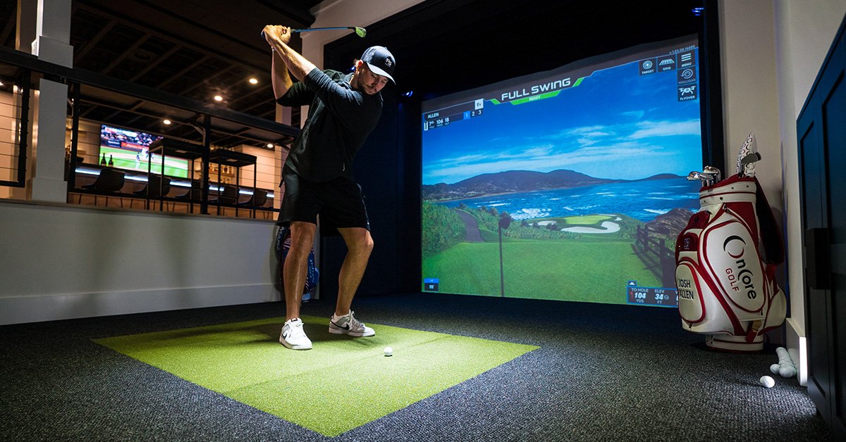 GOLF SIMULATORS