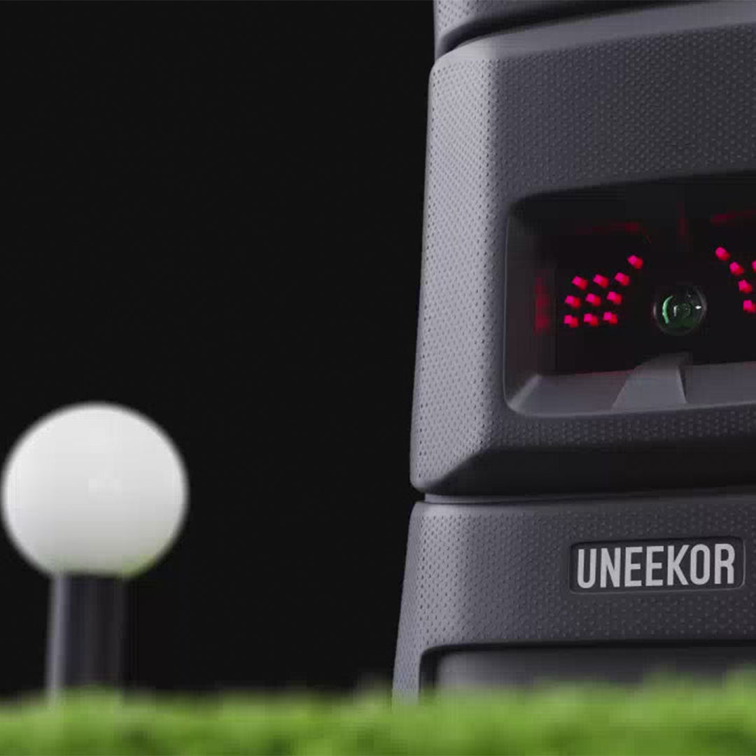 Uneekor Eye Mini Retractable Golf Simulator Package