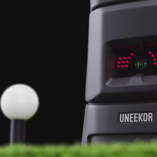 Uneekor Eye Mini SwingBay Golf Simulator