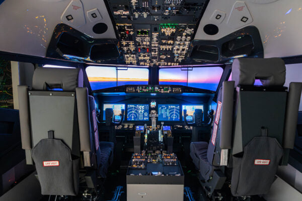 SimOn Solution B737 MAX/NG Cockpit Replica Flight Simulator