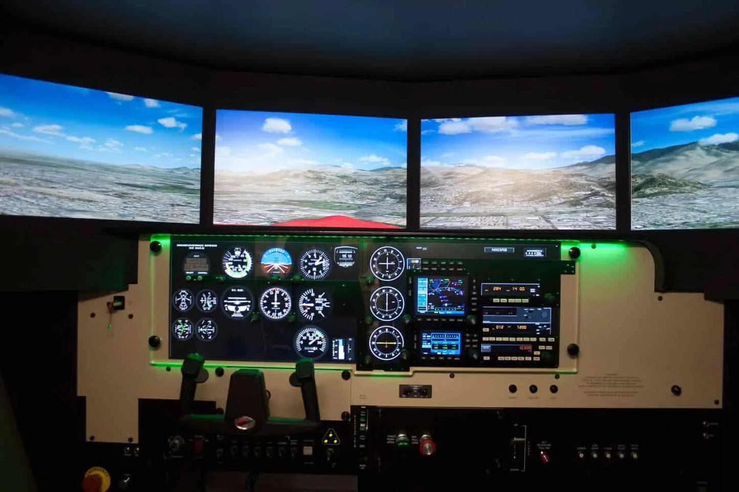 Redbird FMX Flight Simulator