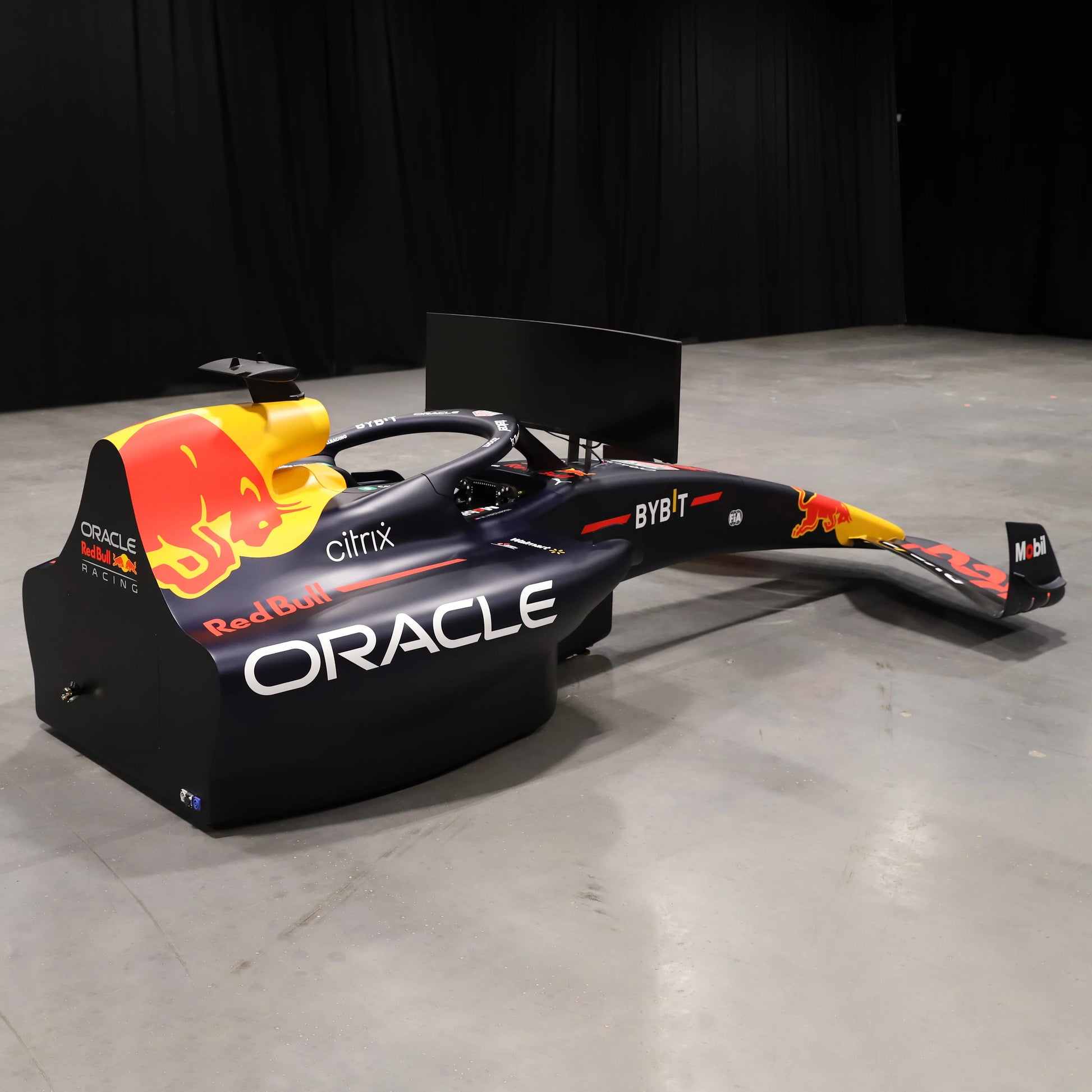 Oracle Red Bull Racing RB18 F1 Team Simulator - Championship Edition