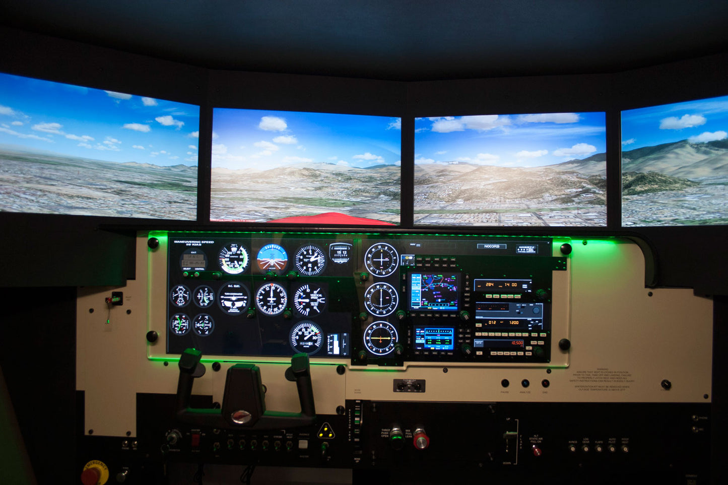 Redbird SD Flight Simulator