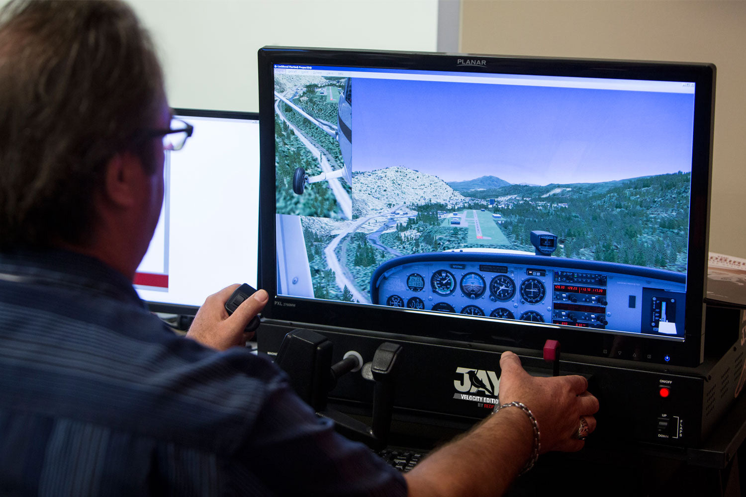 Redbird Jay Velocity Flight Simulator